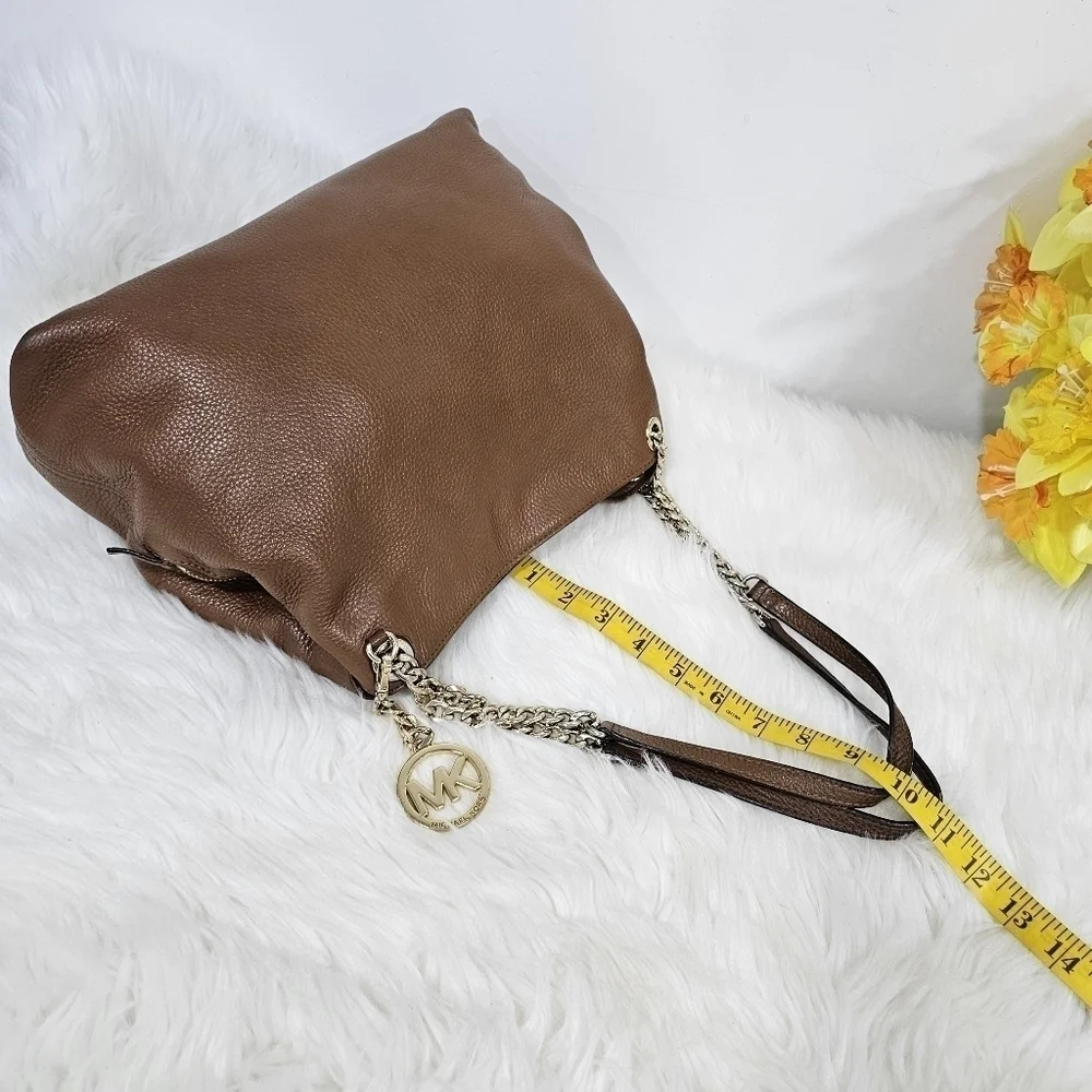 Michael Kors jet set large shoulder brown leather bag